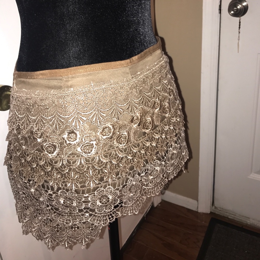 Skort - Picture 3 of 5