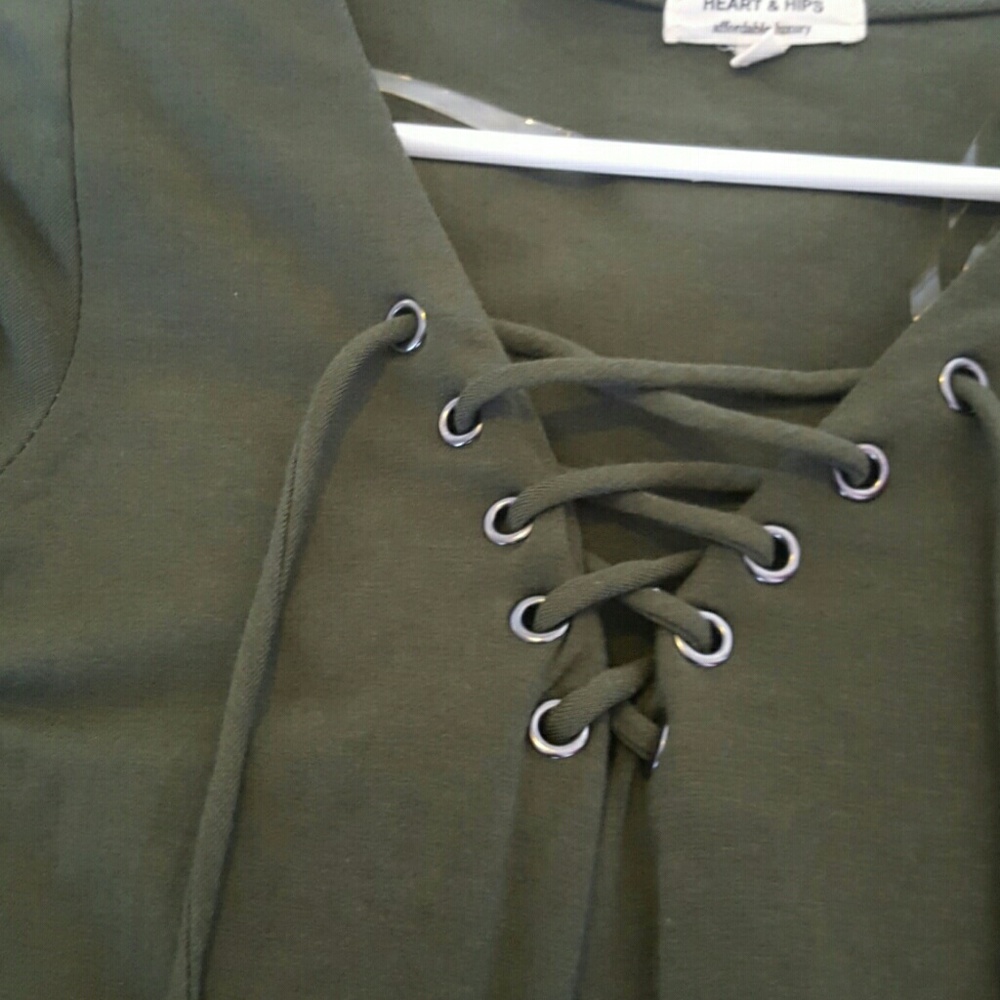 Dress - Picture 3 of 3