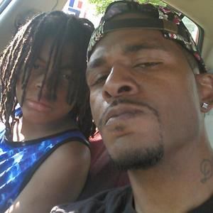 Meet your Posher, Devin