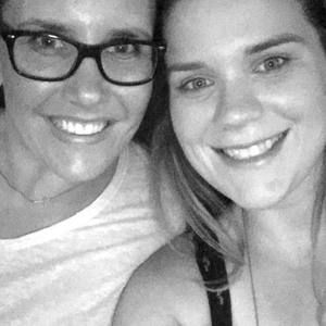 Meet your Posher, Gloria