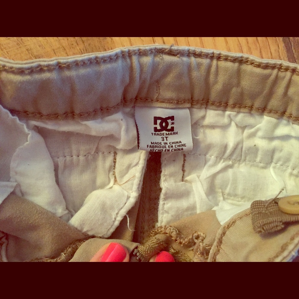 Boys 3t DC slim khaki!