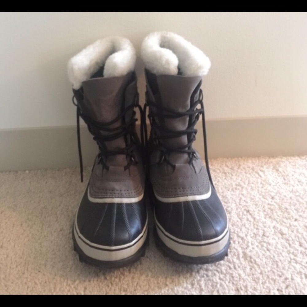 Sorel Gray Caribou boots