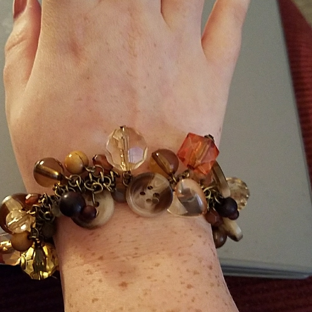 Bead and button bracelet