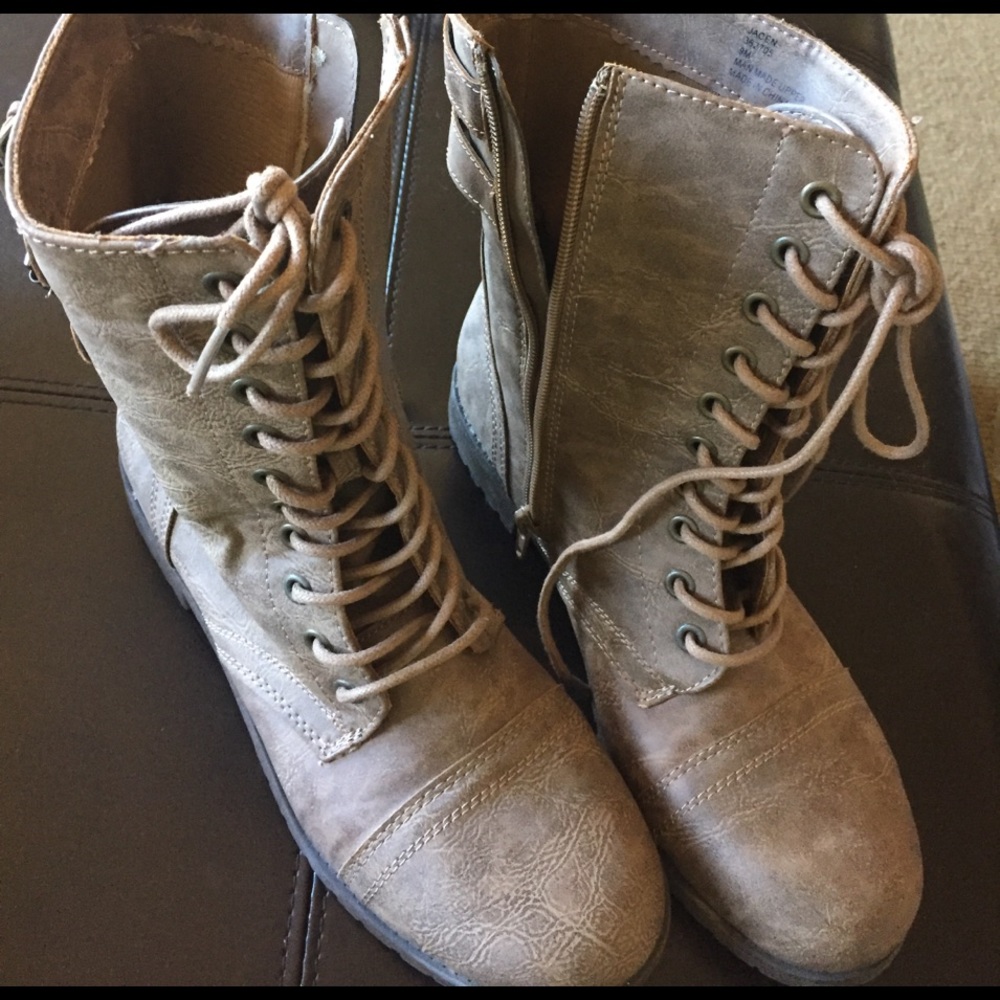 Brown boots