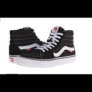 Black & White Sk8-Hi Pro Vans
