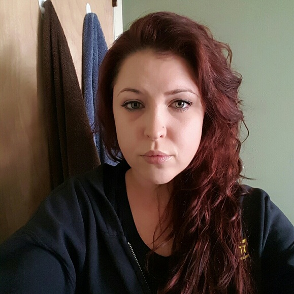 Meet your Posher, Derice - Picture 1 of 1