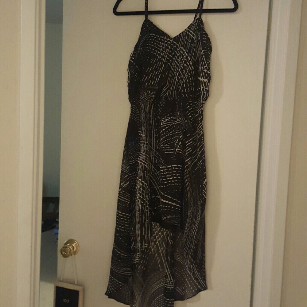 Express black and white patterned dress