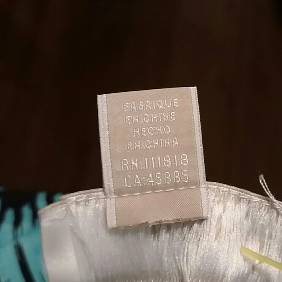 💚 $20 MARKDOWN MICHAEL KORS shorts with pockets - Picture 5 of 6