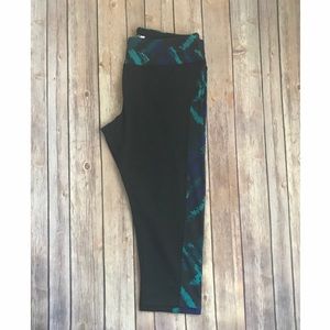 LuLaRoe Jade Crop Legging