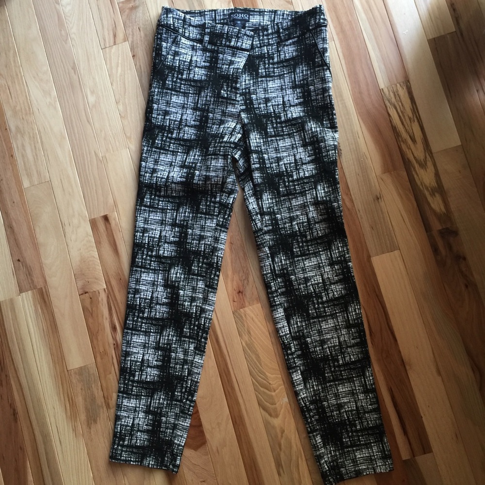 Woman's pants