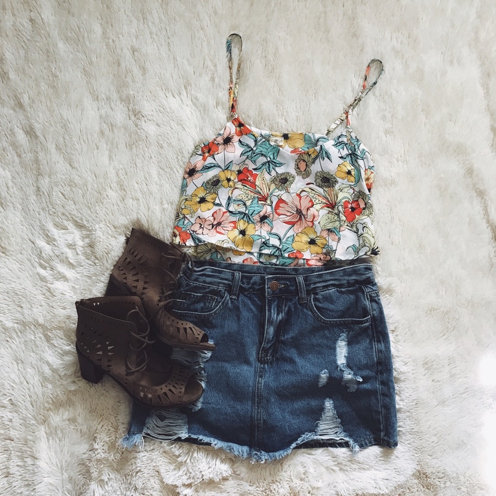 Floral PacSun Crop Top