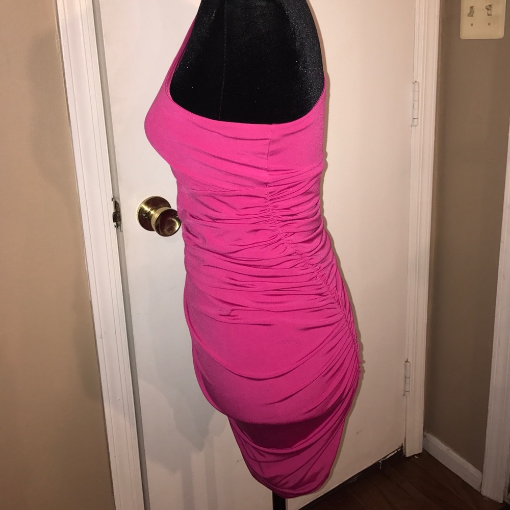 Dress - Picture 2 of 4