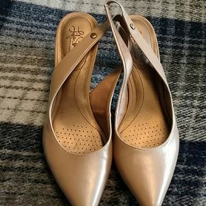 Lifestride slingback heels