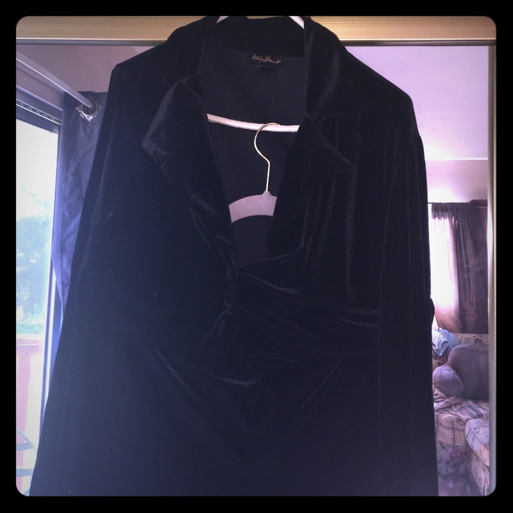 Two piece Ashley Stewart jacket and 3/4 pants