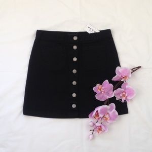 Black Armelle Skirt