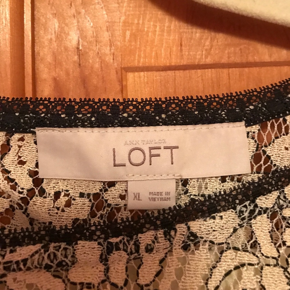Lace top - Picture 3 of 5