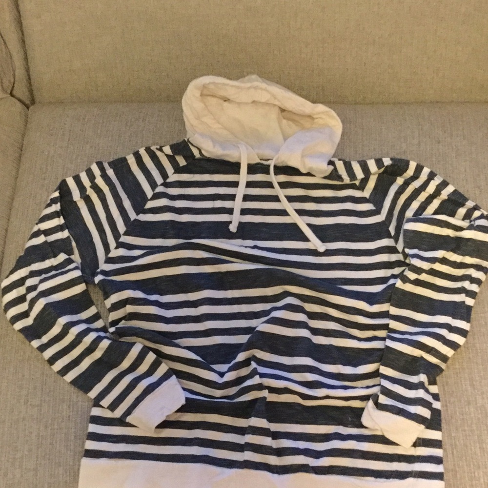 Hudson & Barrow Long-sleeve Hoodie