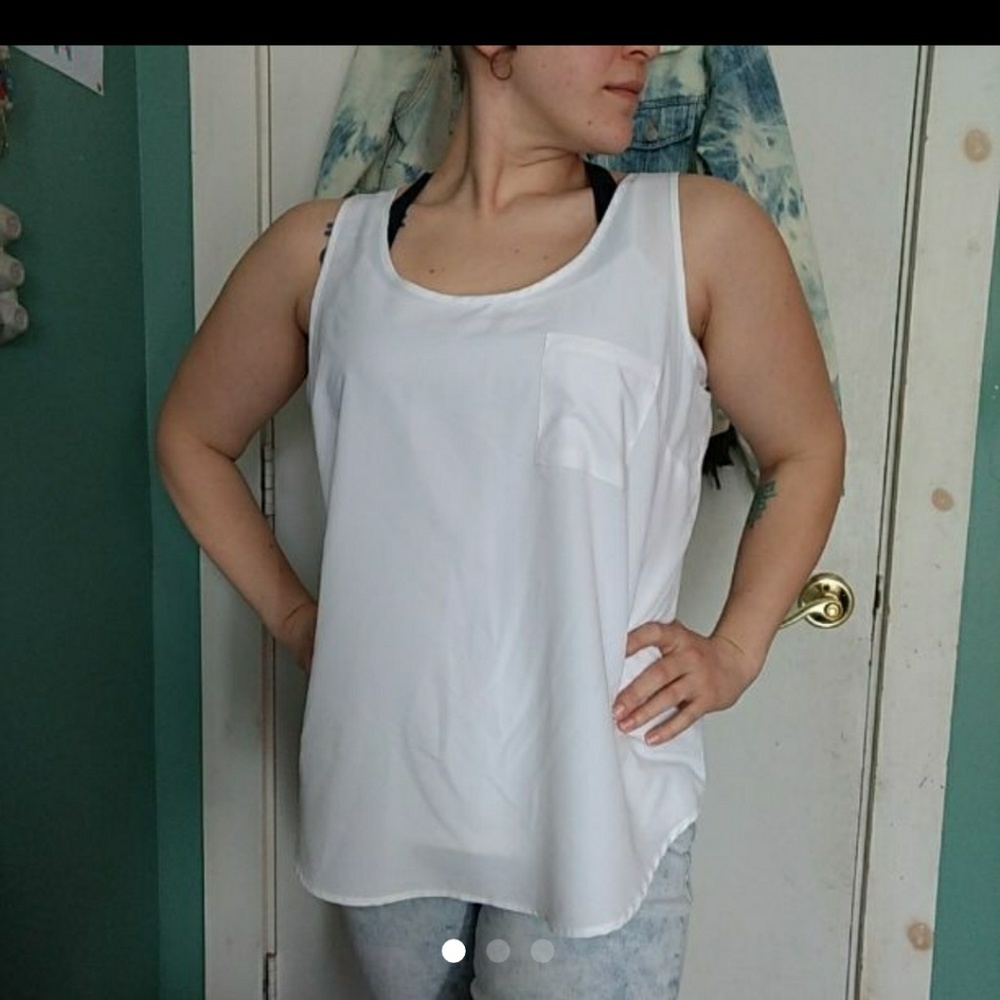 Silky tank + jean outfit