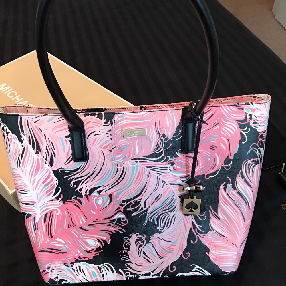 Markdown!Today only!Kate Spade Feather Purse