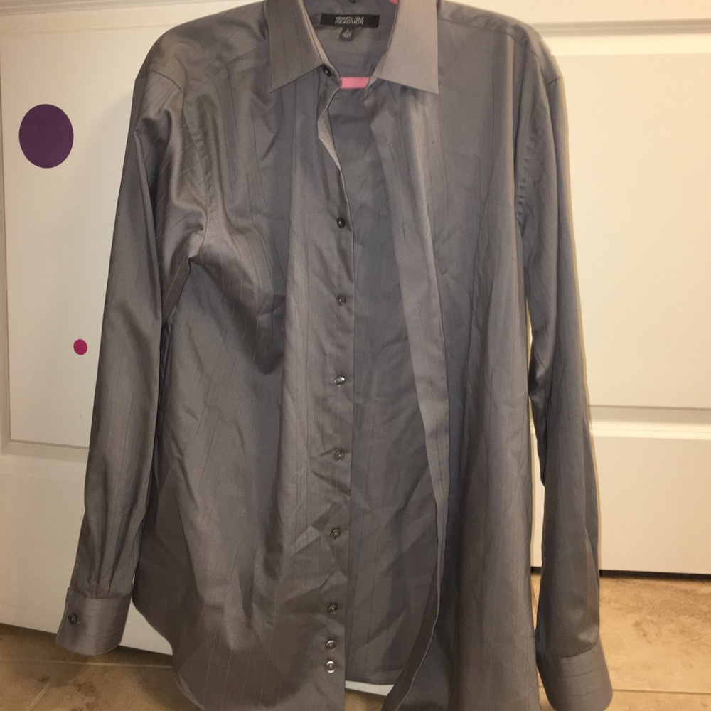 Kenneth Cole reaction button up dress shirt
