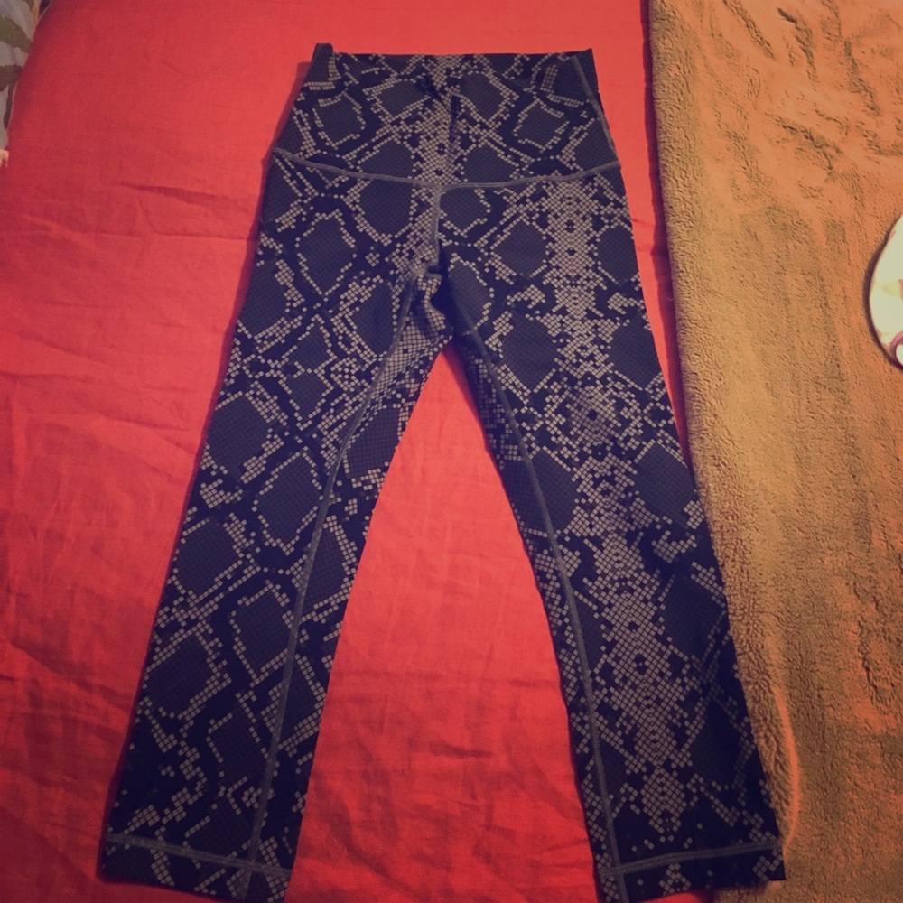 Lululemon pants