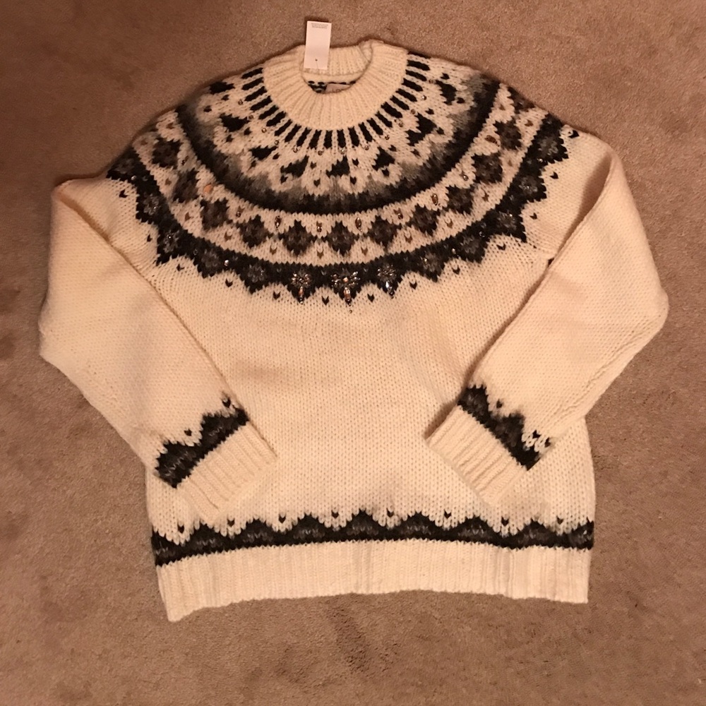 Embleshed Long Sleeve Sweater