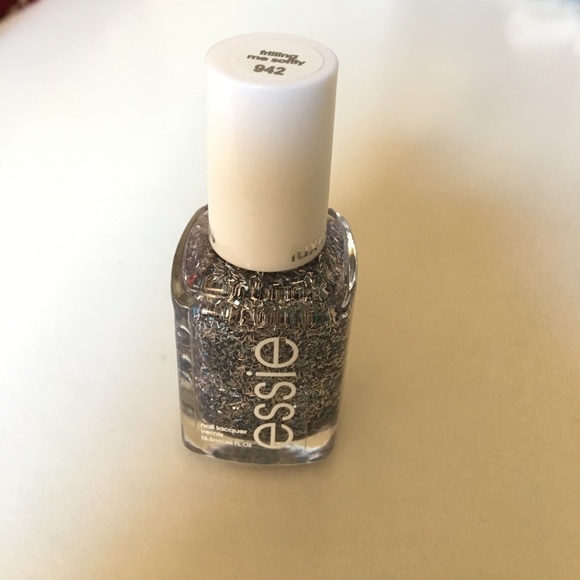 essie luxeffects - frilling me softly - Picture 1 of 1