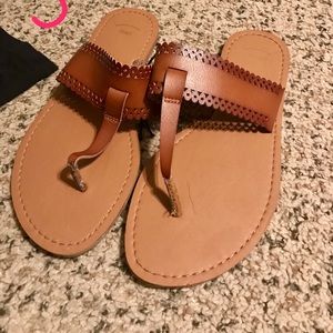 Gap size 9 sandals