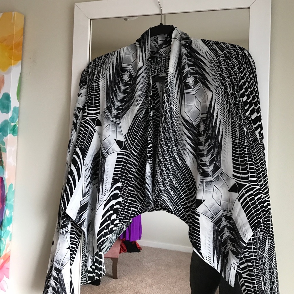 H&M Short Blazer
