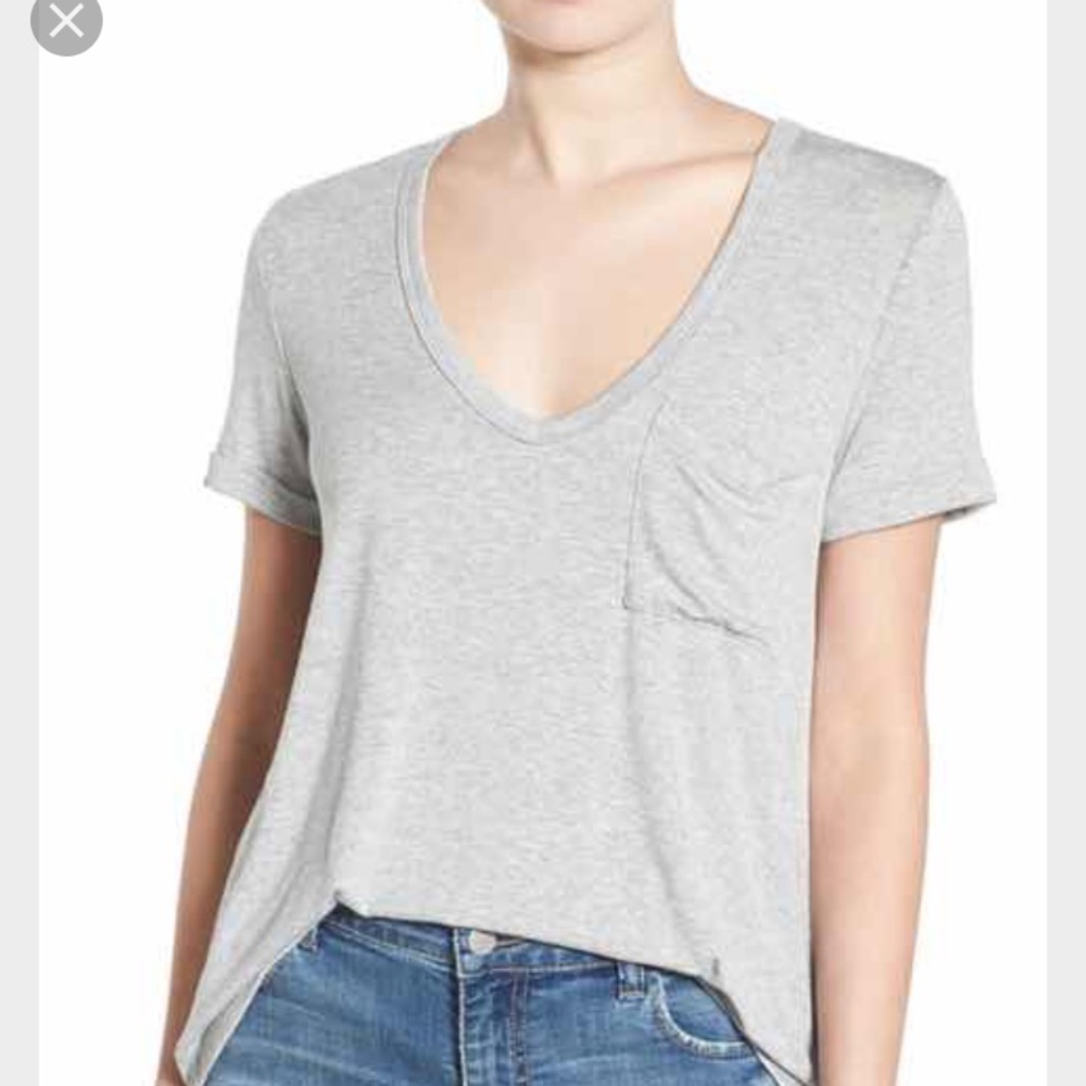 Lush V-neck Hi-Lo Top