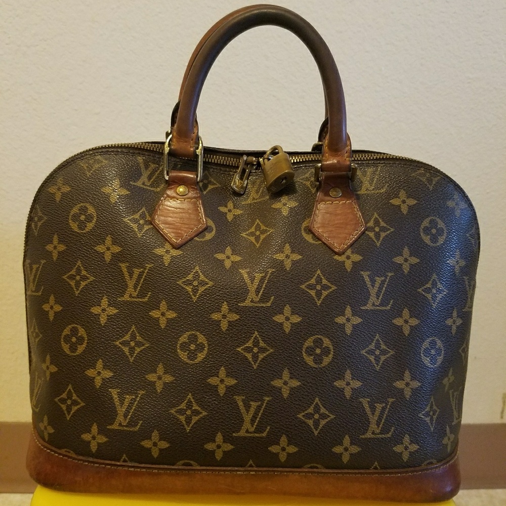 Used Authentic Louis Vuitton Alma bag