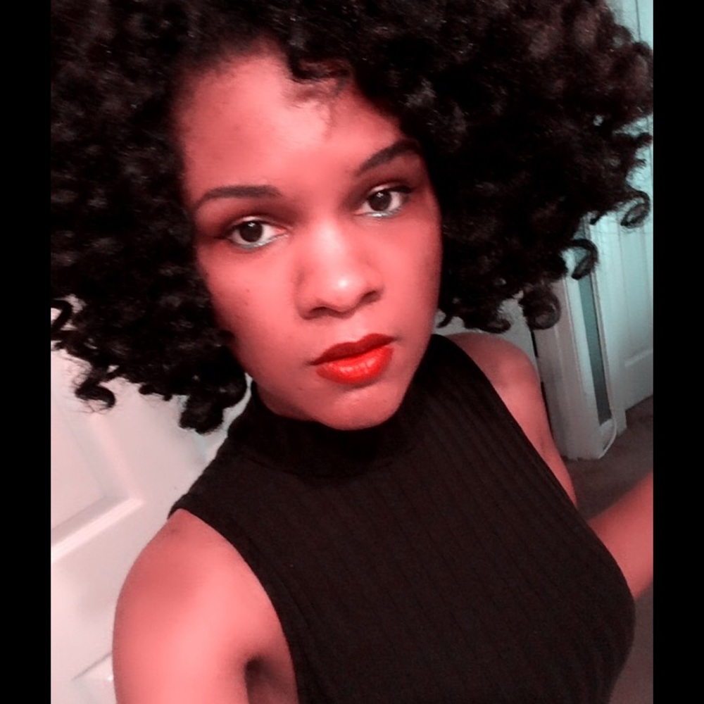 Meet your Posher, Carmen