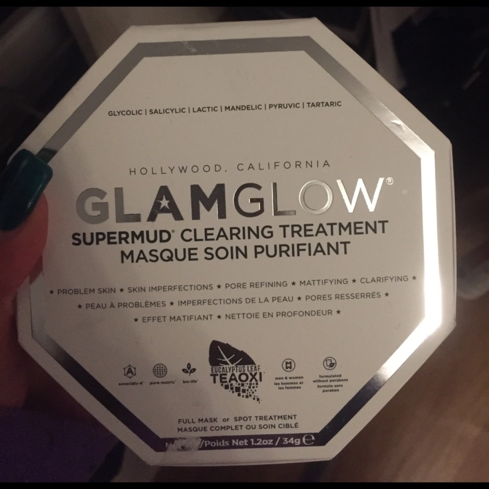 glam glow supermud face mask