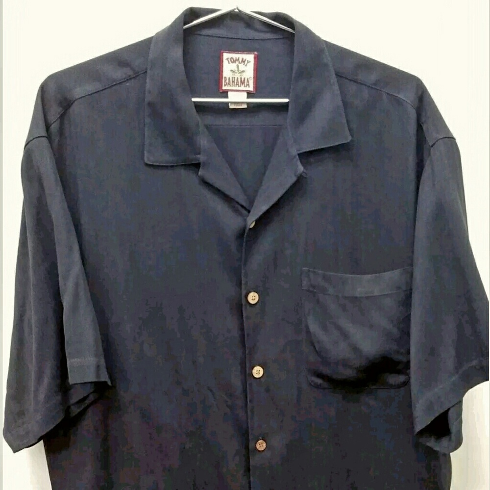 TOMMY BAHAMA Men's Short Sleeve Button Front Shirt