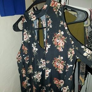 Floral mock neck long sleeve