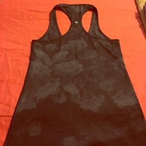 Lululemon classic tank top