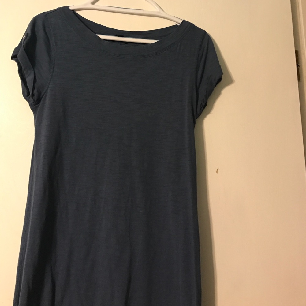 Banana Republic blue shirt