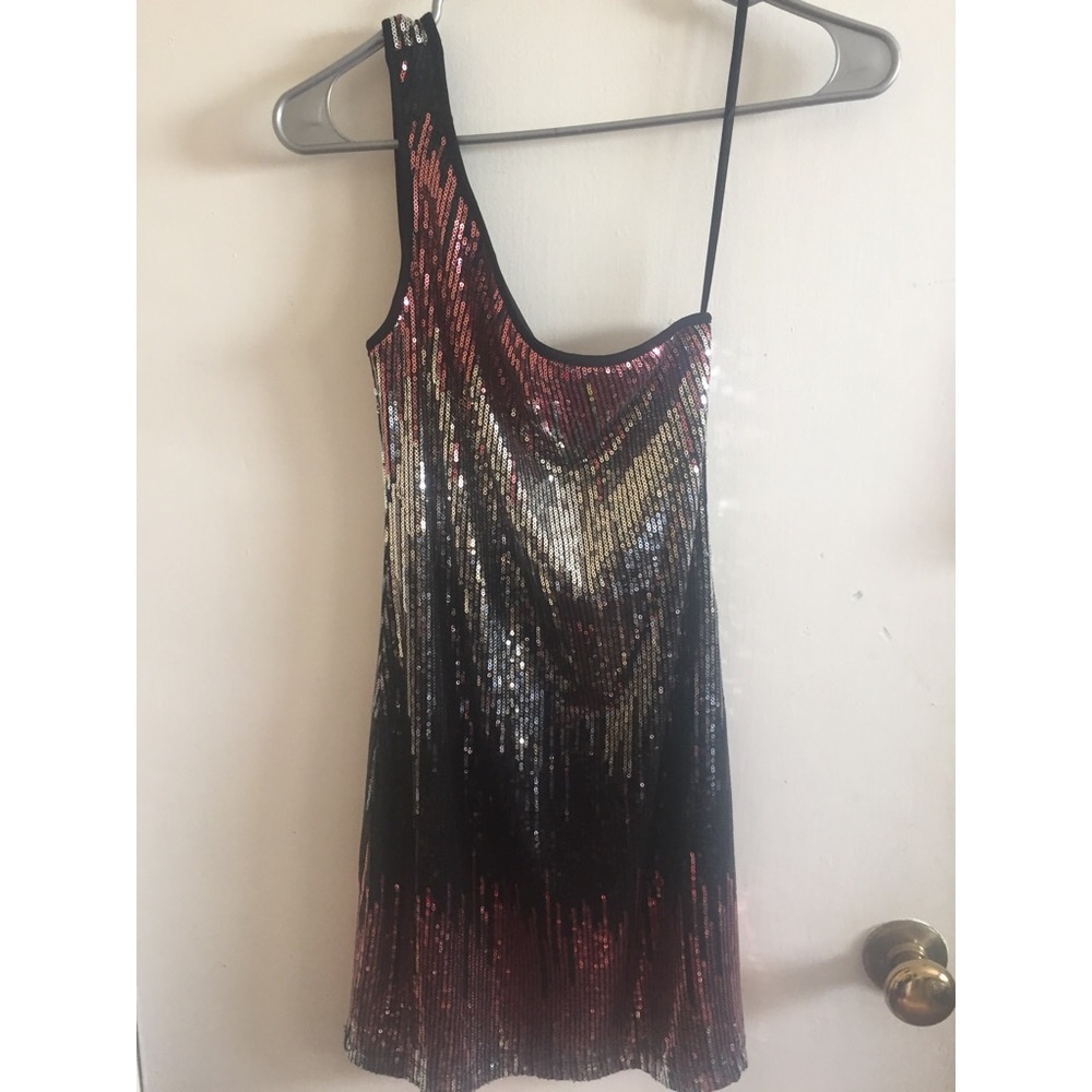 One Shoulder Sequins Dress