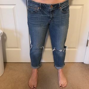 AE ankle jeans- boy fit