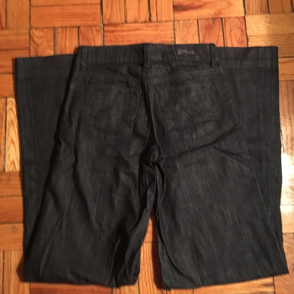 NWOT CITIZENS OF HUMANITY Jeans - Picture 6 of 8