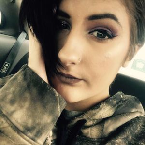 Meet your Posher, Ashly