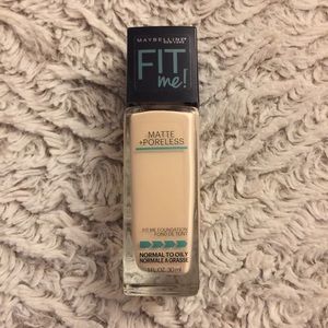 Fit Me Maybelline 110 Porcelain Foundation