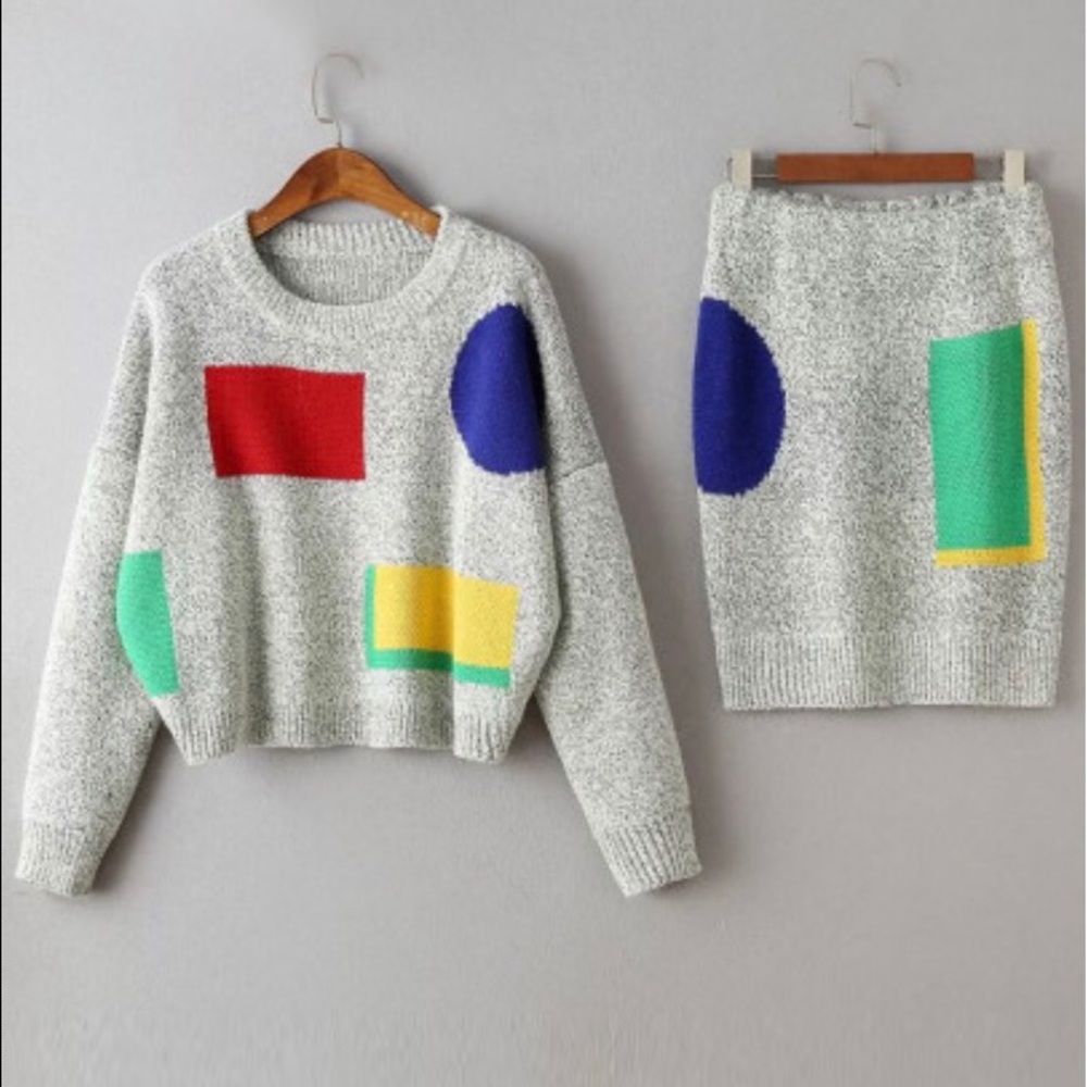 Two pieces set sweater and skirt: