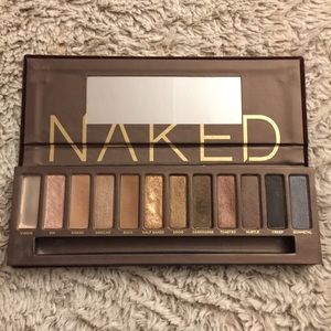 Naked Palette with Dual Edge Eyeshadow Brush