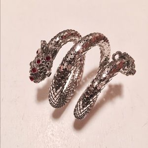 [ dragon scale bracelet ]