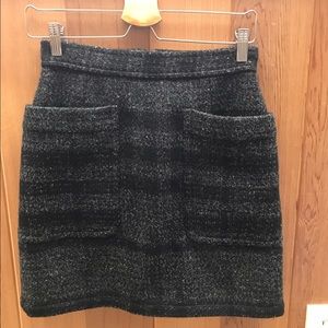 Timeless Burberry Black Gray Check Wool Skirt