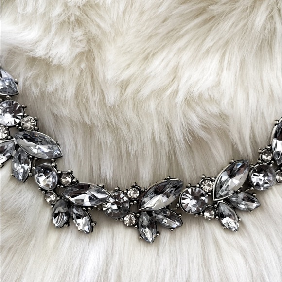 Leaf White Crystal Silver Statement Necklace - Picture 2 of 3
