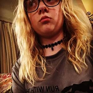 Meet your Posher, Ivy