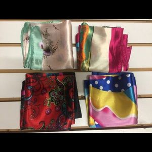 Silk small square for4