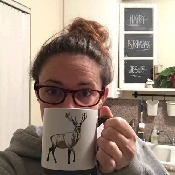 Meet your Posher, Jessica - Picture 3 of 3